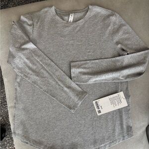 Lululemon Love Tee Heather Gray Long Sleeve. From a Pet Free Smoke Free home